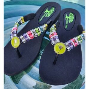 Brittany Beautiful Crystal Flip Flops Sandals SUPER COMFY Size 7